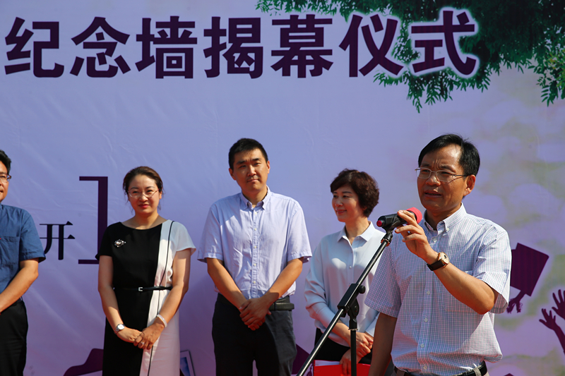 B37R8481_副本.jpg B37R8481_副本.jpg